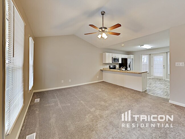 Building Photo - 2048 Ballston Pl