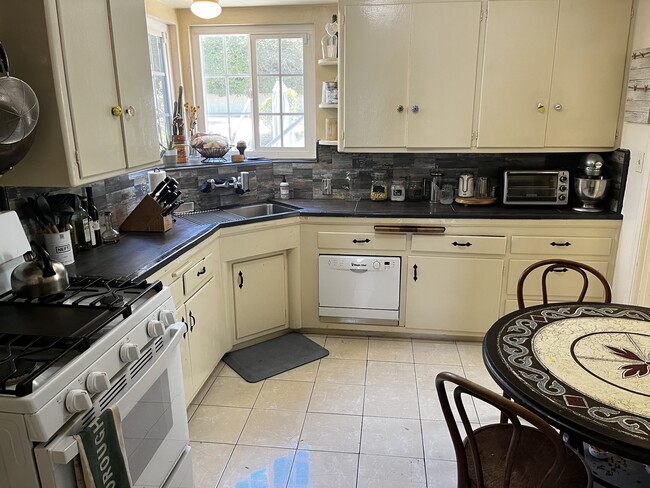 Eat in Kitchen with new appliances - 1706 S Beverly Glen Blvd