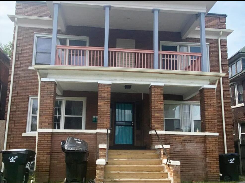 Foto principal - 1565 W Grand Blvd