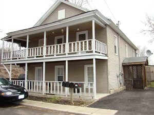 Primary Photo - 16 Lock St