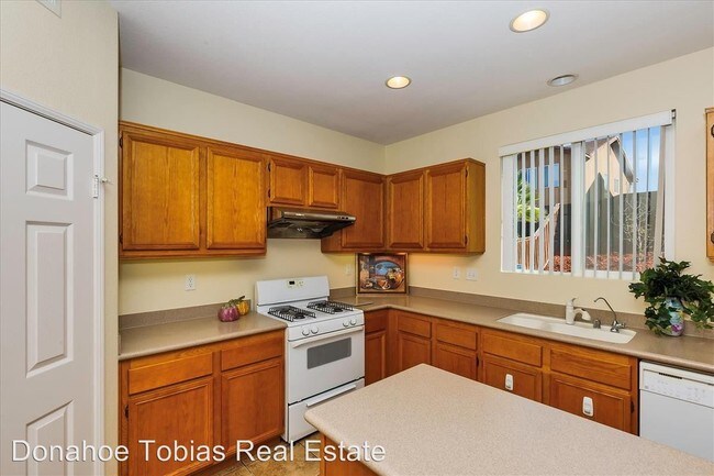Foto del edificio - 4 br, 3 bath House - 38352 Encanto Road