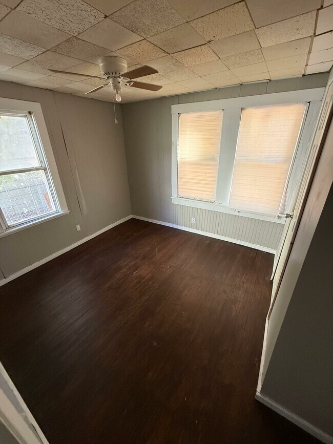 Foto del edificio - 307 N Alabama St