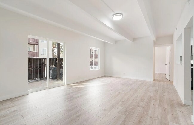 Foto del edificio - 9725 E Harvard Ave