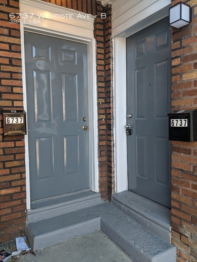 Building Photo - 6737 Wyncote Ave - Unit B