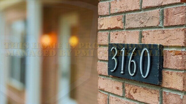 Building Photo - Spacious Beauty in a Quiet Cul-de-sac!