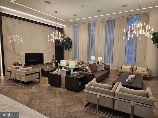 Foto del edificio - 1650 Silver Hill Dr