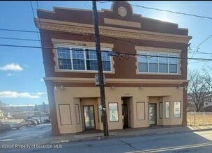 Building Photo - 486 Hazle St