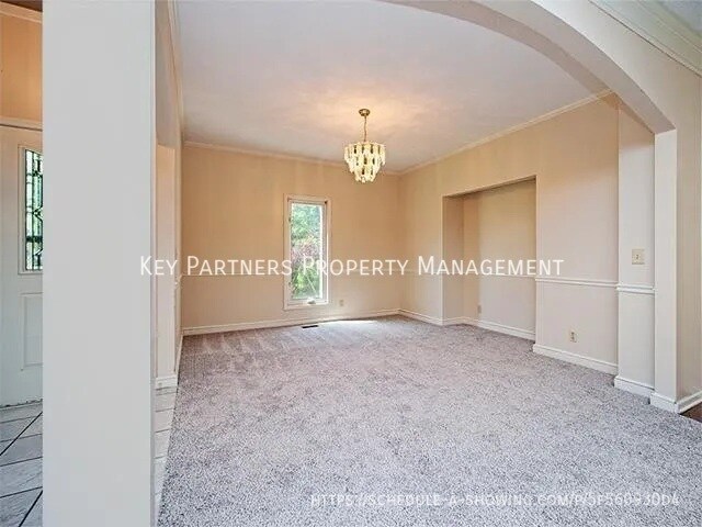 Building Photo - 14281 S Arapaho Dr