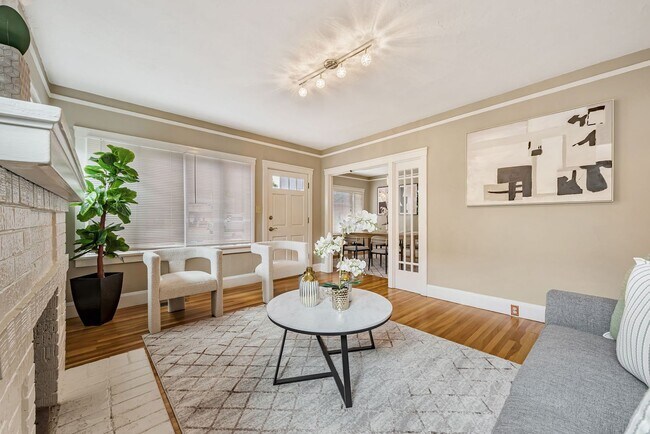 Photo - Rose garden area 3 bedroom 1 bath House