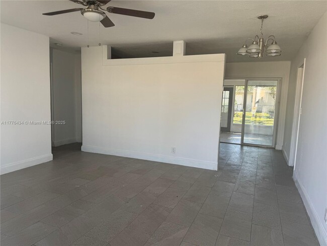 Building Photo - 6430 SW 15th St