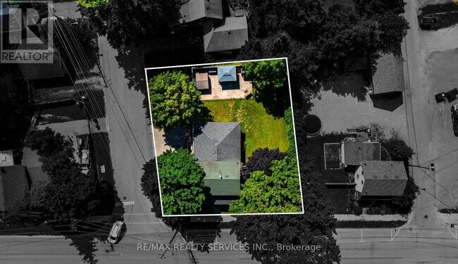 Photo du bâtiment - 168 Victoria St