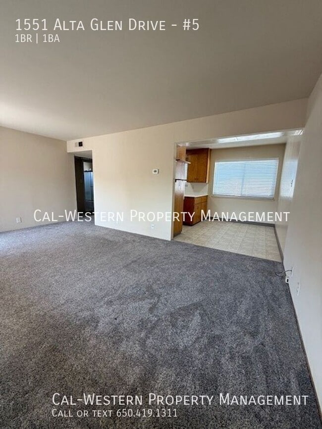 Foto del edificio - 1551 Alta Glen Dr