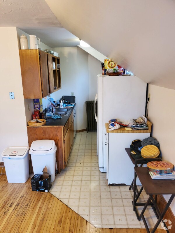 Pierce Far Eastern Suburbs Apartments for Rent with Hardwood Floors