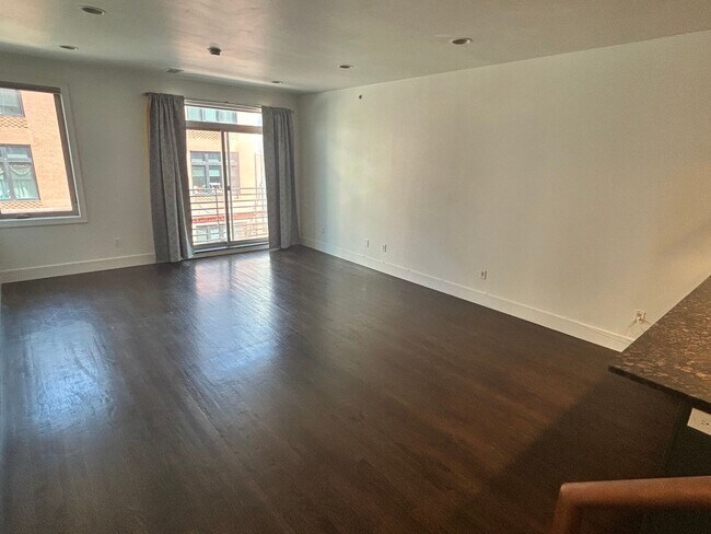 Foto del edificio - 846-00 N. 15th Street, Unit C