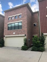 Building Photo - 3656 Main Plaza Dr Building Photo - 3656 Main Plaza Dr