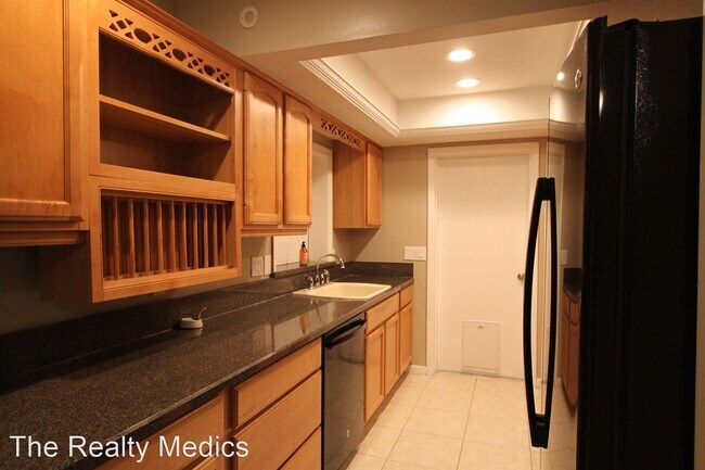 Building Photo - 3 br, 2 bath House - 1721 Brazilian Lane