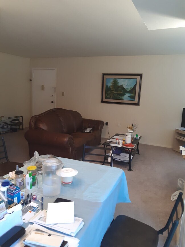Building Photo - 12753 Dara Dr