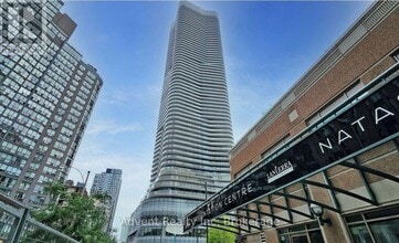 Building Photo - 11-5211 Wellesley St W