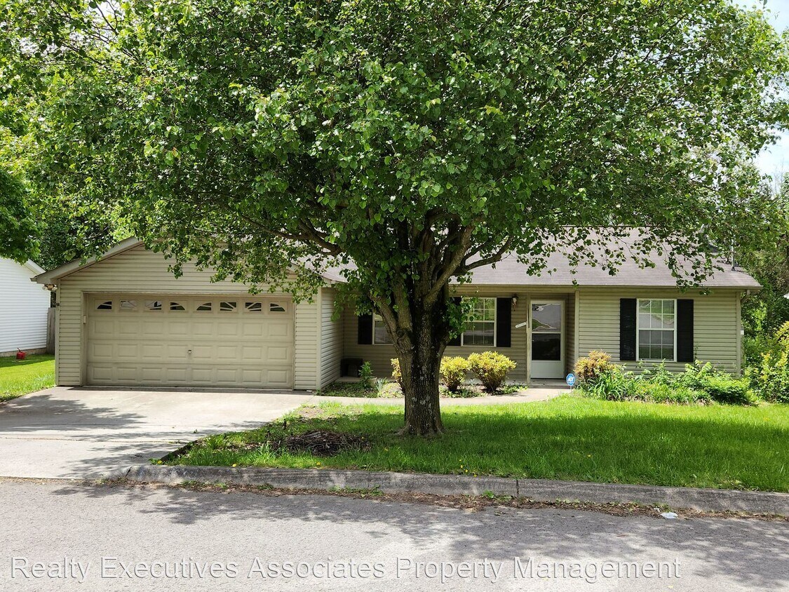 7815 Emory Chase Ln, Knoxville, TN 37918 House Rental in Knoxville