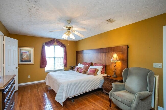 Foto del edificio - 1508 Clover Ct