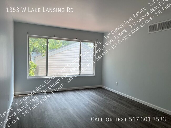 Building Photo - 1353 W Lake Lansing Rd