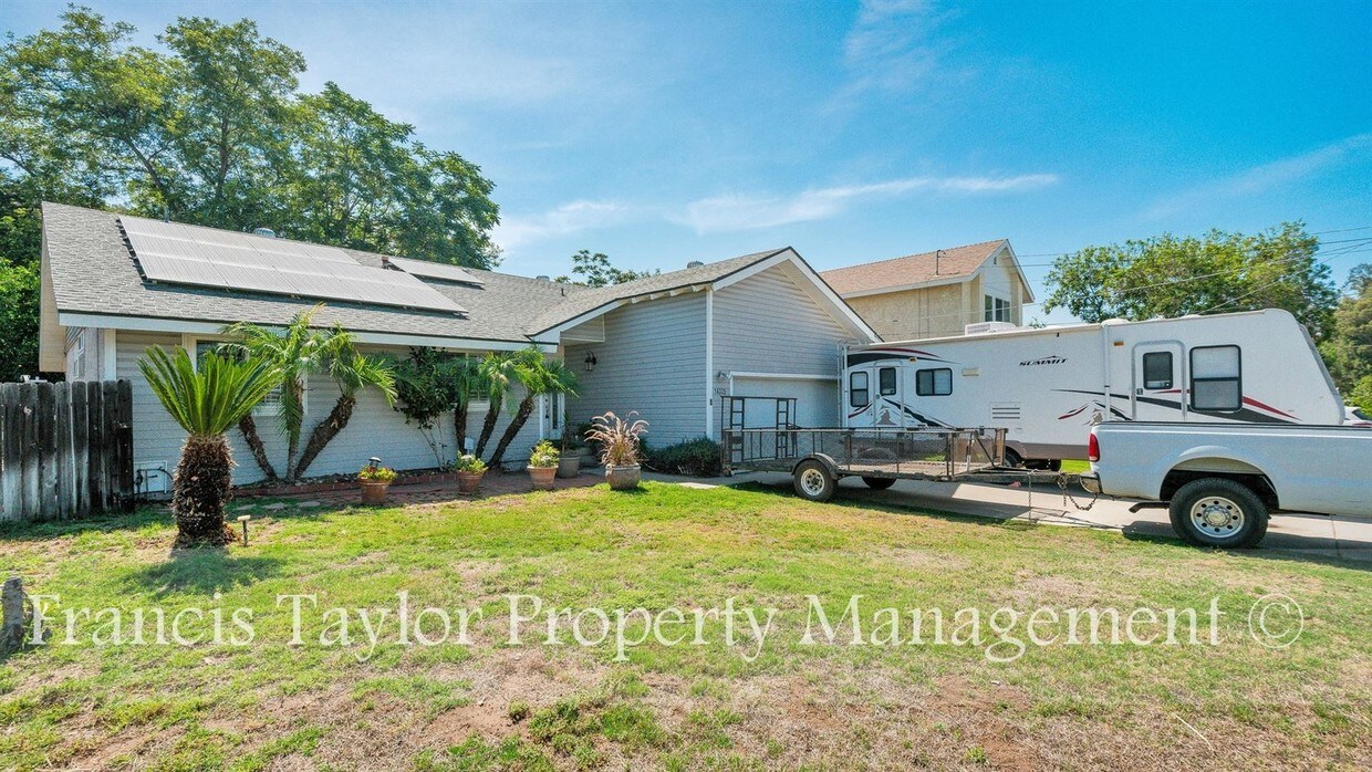 Primary Photo - 3 br, 2 bath House - 14335 Sycamore Ave