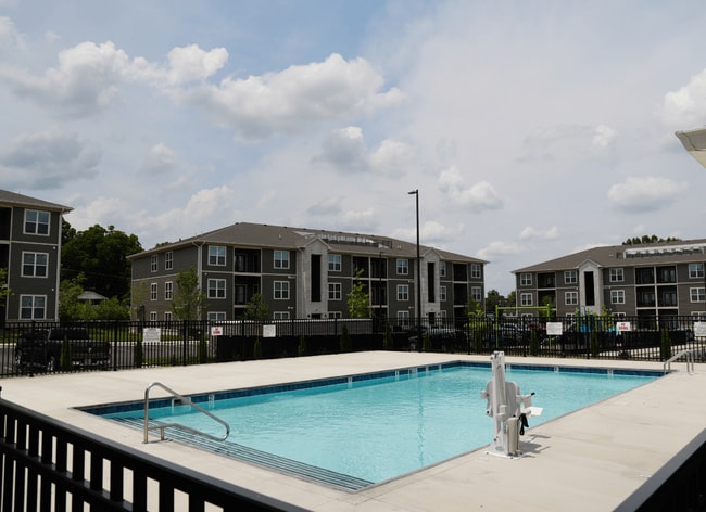 Building Photo - Crossings at Mill Creek