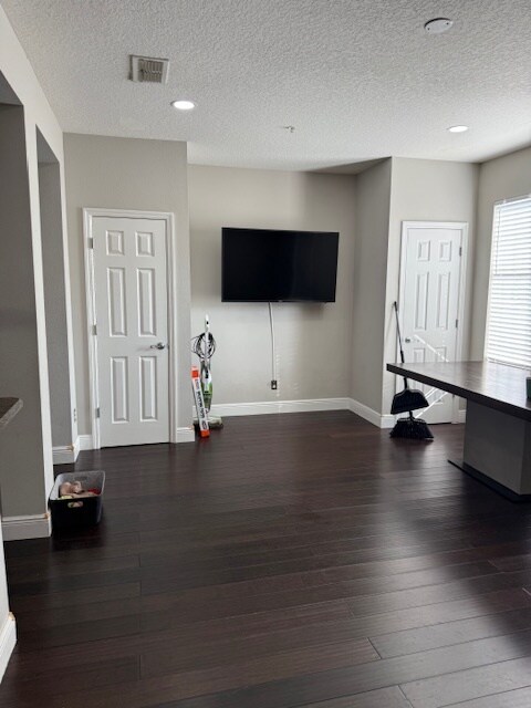 Foto del edificio - 2963 Upper Park Rd