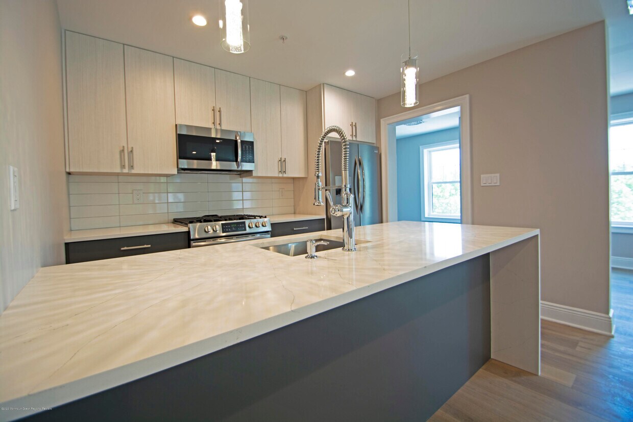 Foto principal - 409 Richmond Ave