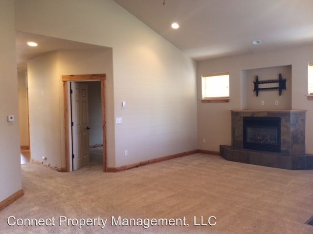 Building Photo - 3935 E Baxter Ln