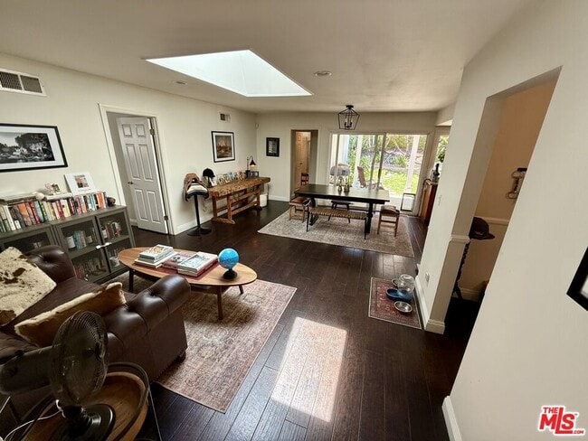 Building Photo - 1097 Finrod Ct