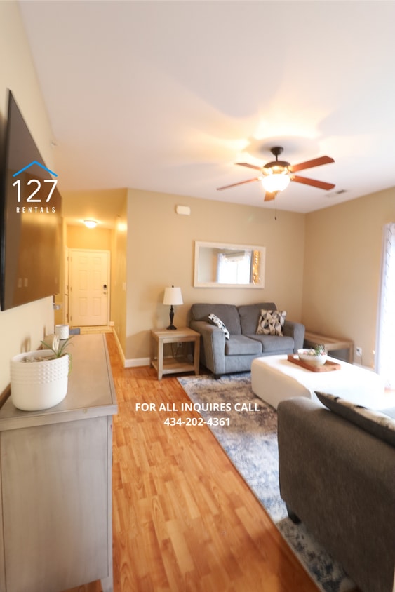 3-Bedroom, 2-Bath with Pool Access, Private Patio & Walkable Dining! - 3-Bedroom, 2-Bath with Pool Access, Private Patio & Walkable Dining!