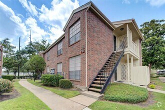 Building Photo - 2121 El Paseo St
