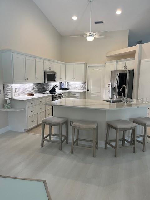 Foto del edificio - 521 Penny Royal Pl