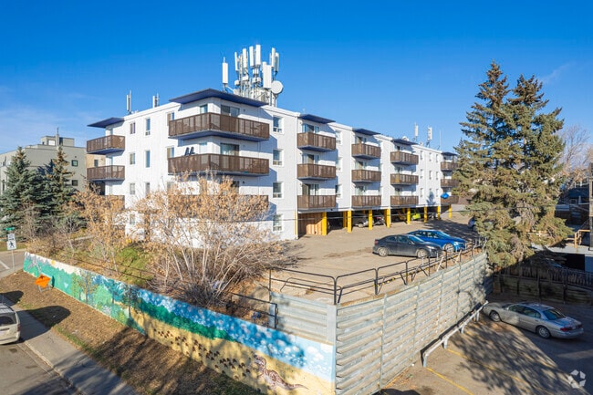 Building Photo - White Plains Manor Apartments