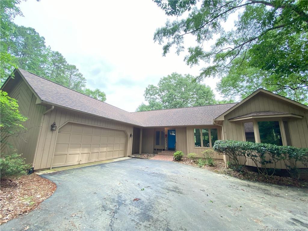 Foto principal - 3299 Liverpool Dr