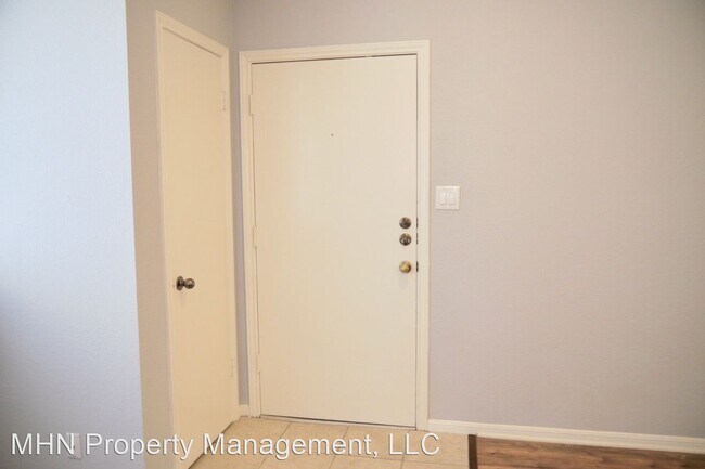 Building Photo - 7738 Chambers Rd