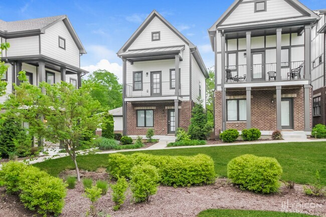 Foto del edificio - 1234 Hillwood Private Cove