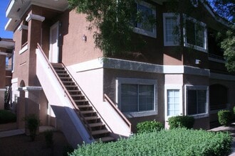 Building Photo - 830 Carnegie St