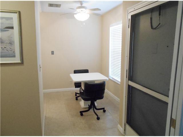 Building Photo - 2500 Black Olive Blvd