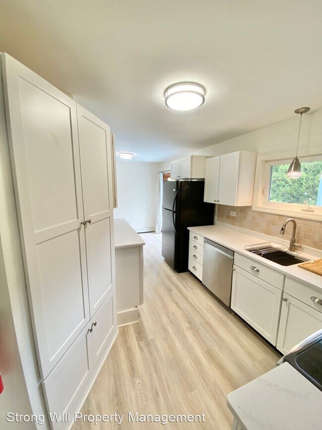 Foto del edificio - 3 br, 2 bath House - 28 Alder Lane