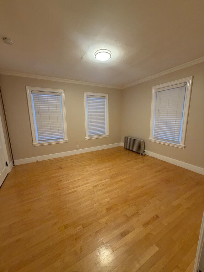Dining Room / Office - 24 Lee St