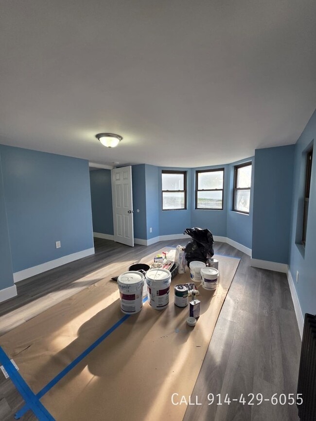 Photo - 217 S Tenth Ave Apartment