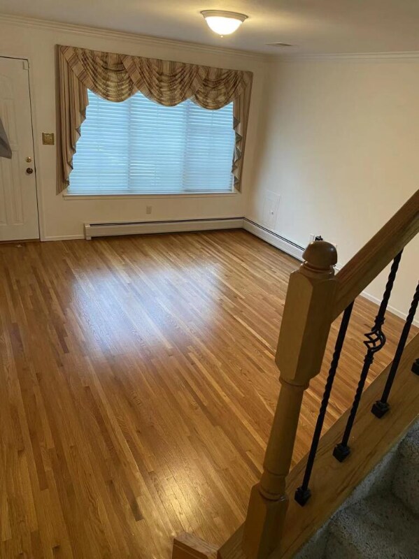 Building Photo - 12 Pebble Ln