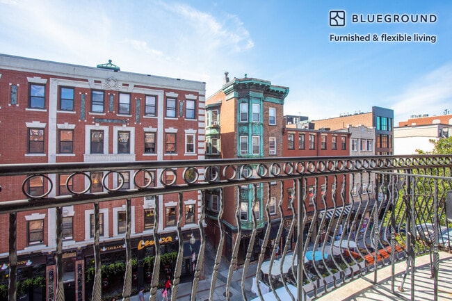 Building Photo - 237 Hanover St
