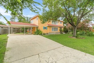Building Photo - 416 Alexander Hamilton Dr