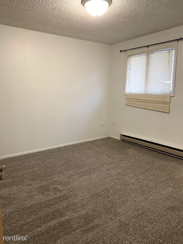 Foto del edificio - 700 8th Ave S