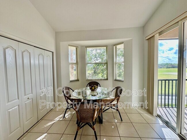 Foto del edificio - 803 Fairwaycove Ln