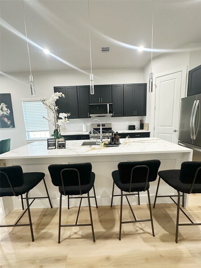 Foto del edificio - 4513 Reed Rd