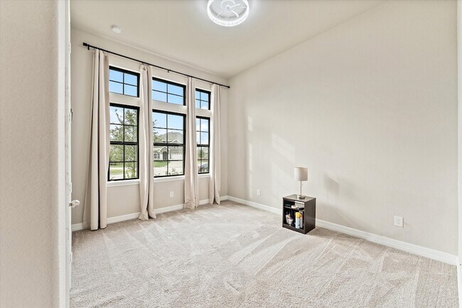 Building Photo - 32067 August Woods Wy